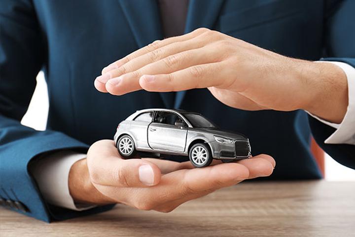 Jak dokonać właściwego wyboru ubezpieczenia dla naszego auta – na co zwrócić uwagę?