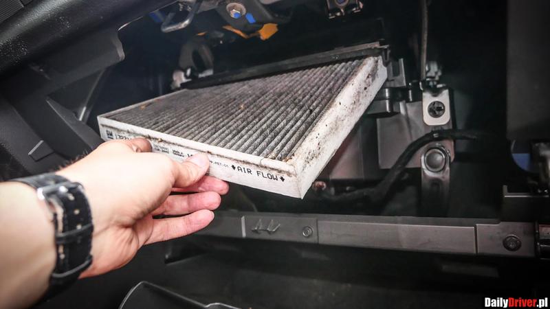 Wymiana filtra kabinowego