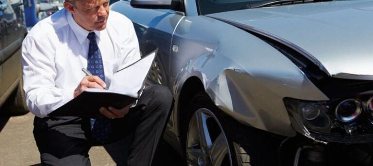 Jak wybrać najlepszego rzeczoznawcę samochodowego dla swojego pojazdu?