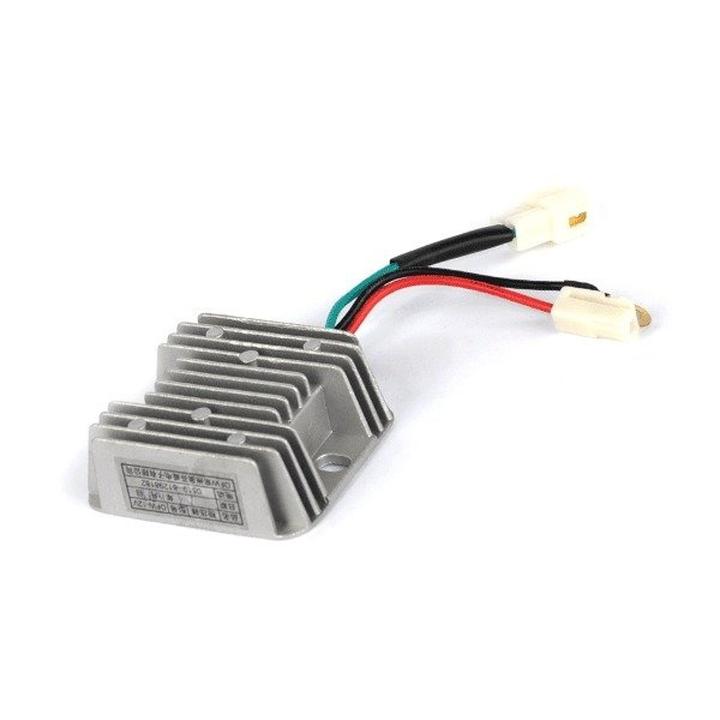 Jak wybrać idealny regulator napięcia do swojego projektu?