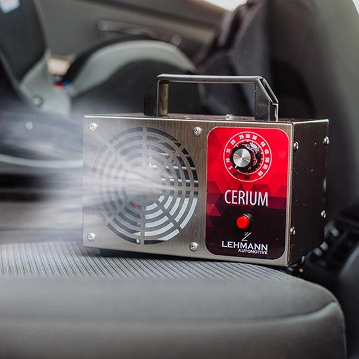 Efektywne ozonowanie samochodu: jak pozbyć się nieprzyjemnych zapachów i bakterii