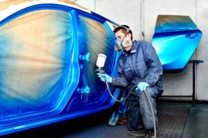 Profesjonalne lakierowanie samochodów – klucz do zachowania wyjątkowego wyglądu twojego auta