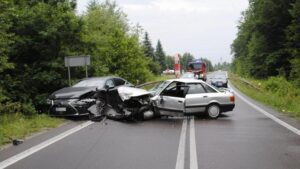 Wypadek na DW 875 w Kolbuszowej: Mielec i droga zablokowana